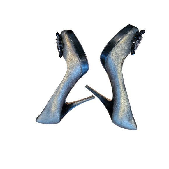 Coach Bergen Metallic Gray Pointy Toe Platform Heels with Rose Embellishment - Picture 6 of 15